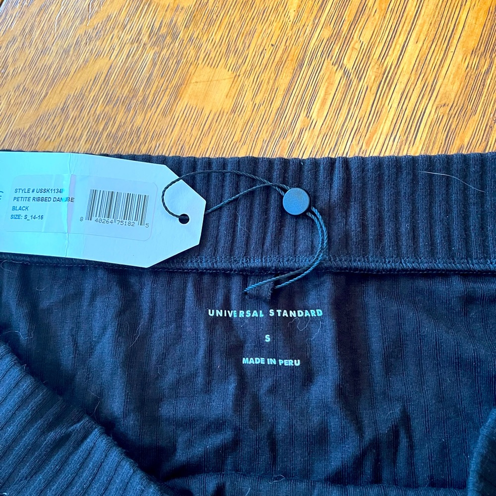 Universal Standard Danube ribbed Pencil Skirt, NWT